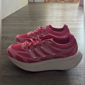 Adidas Adizero Aruku J Bliss Pink Running Shoes.  Junior Size 5.5 and 6.5